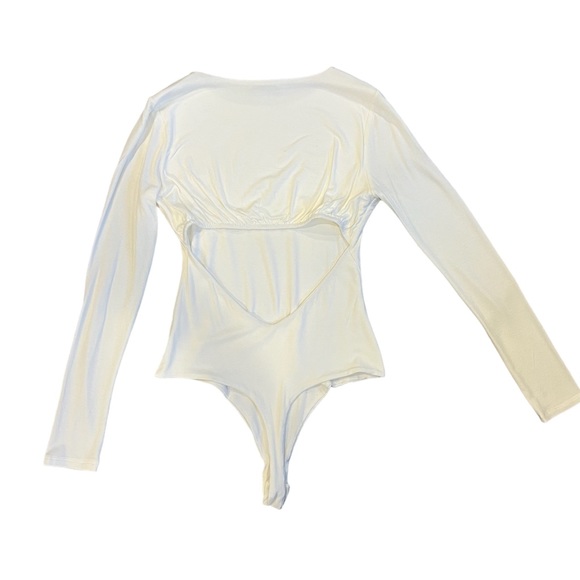 NWOT Naked Wardrobe Back It Up Butter Bodysuit - Picture 3 of 5